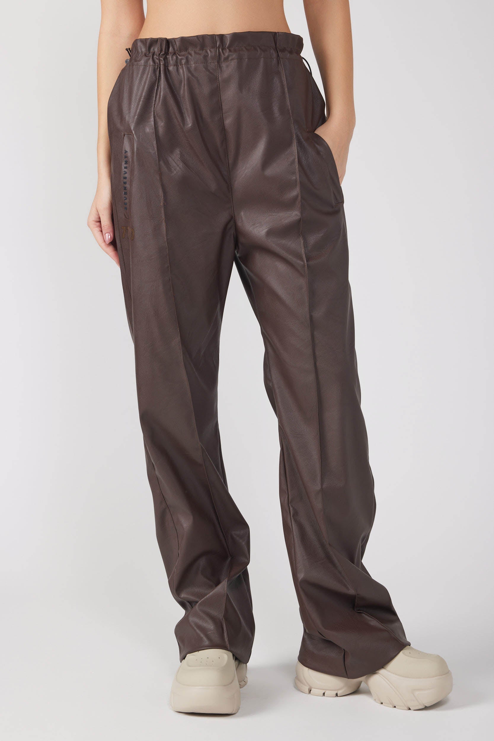 Faux leather pants with drawstring 770