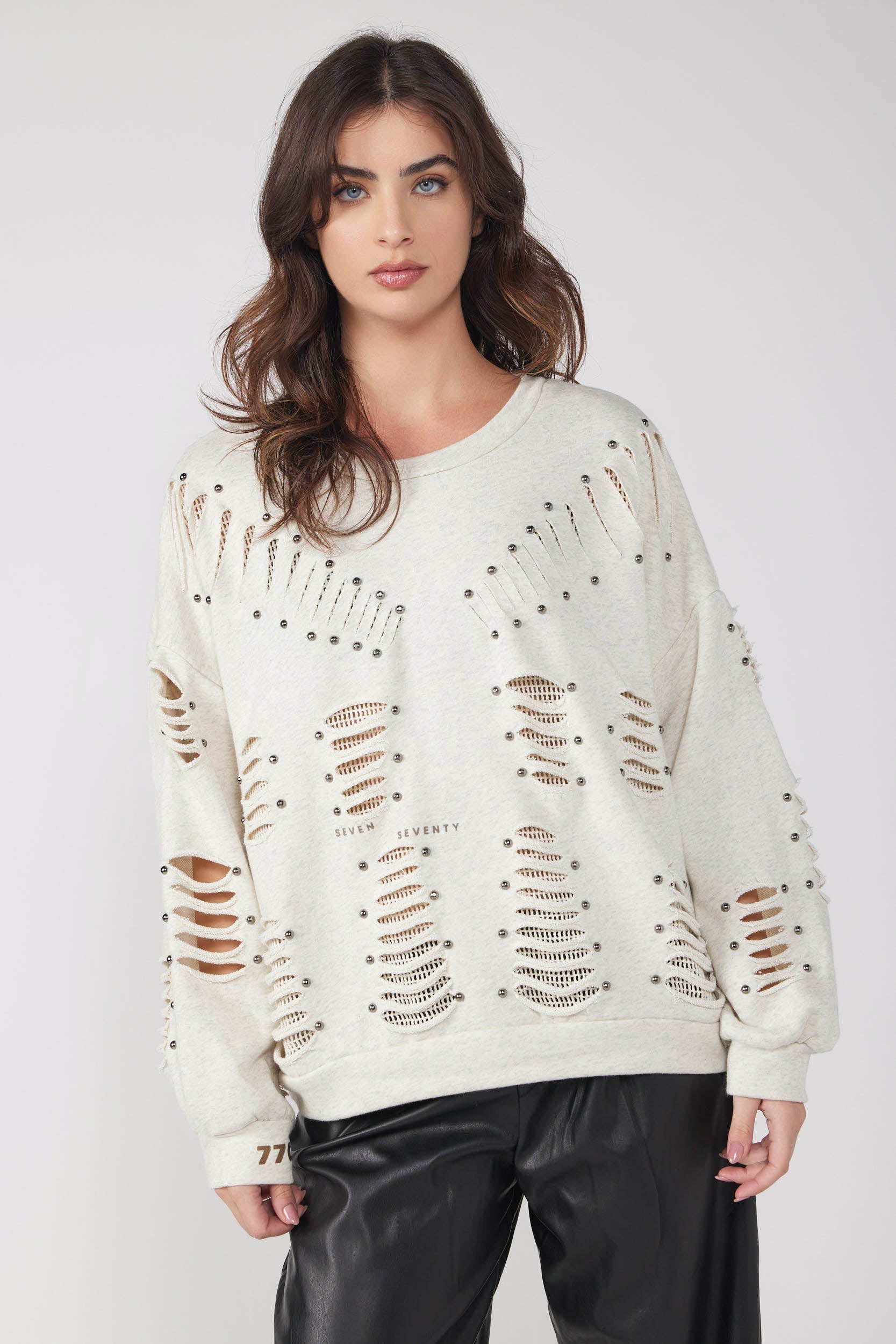 Potter shirt with rips and rivets SEVEN