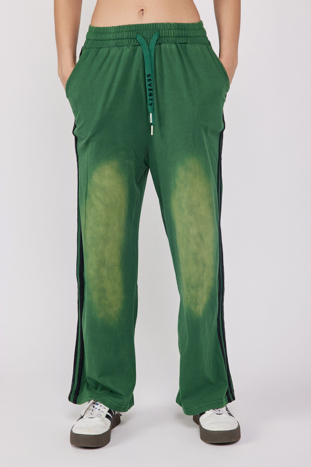 Striped sporty pants 770