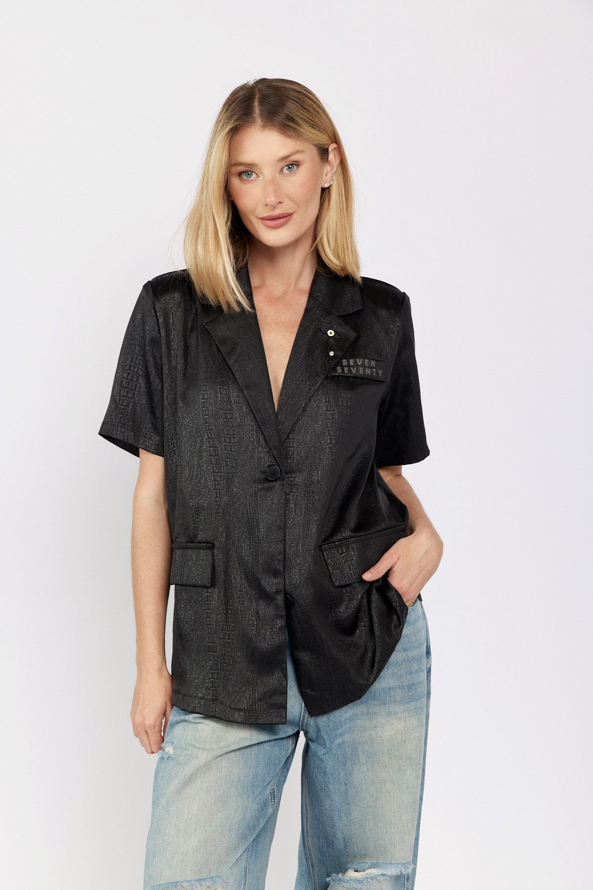 WINGS short satin blazer jacket