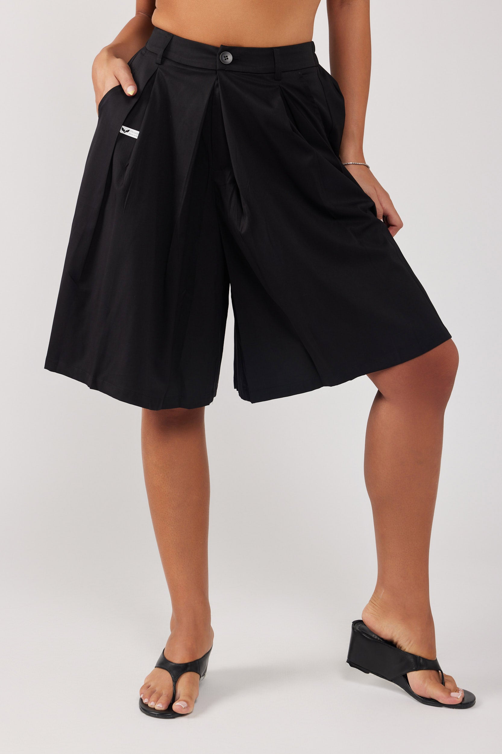 Tailored Bermuda Shorts 770