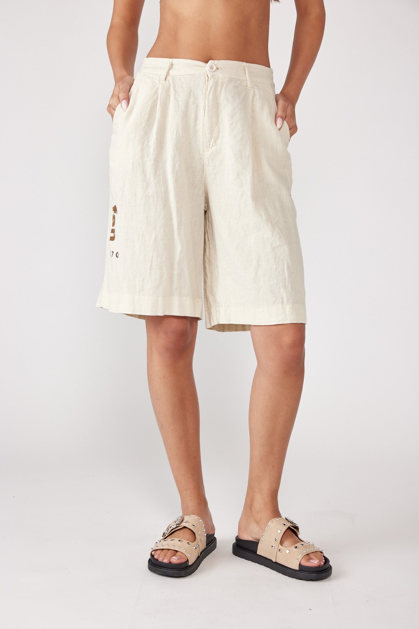 FAN Lantern Bermuda Shorts