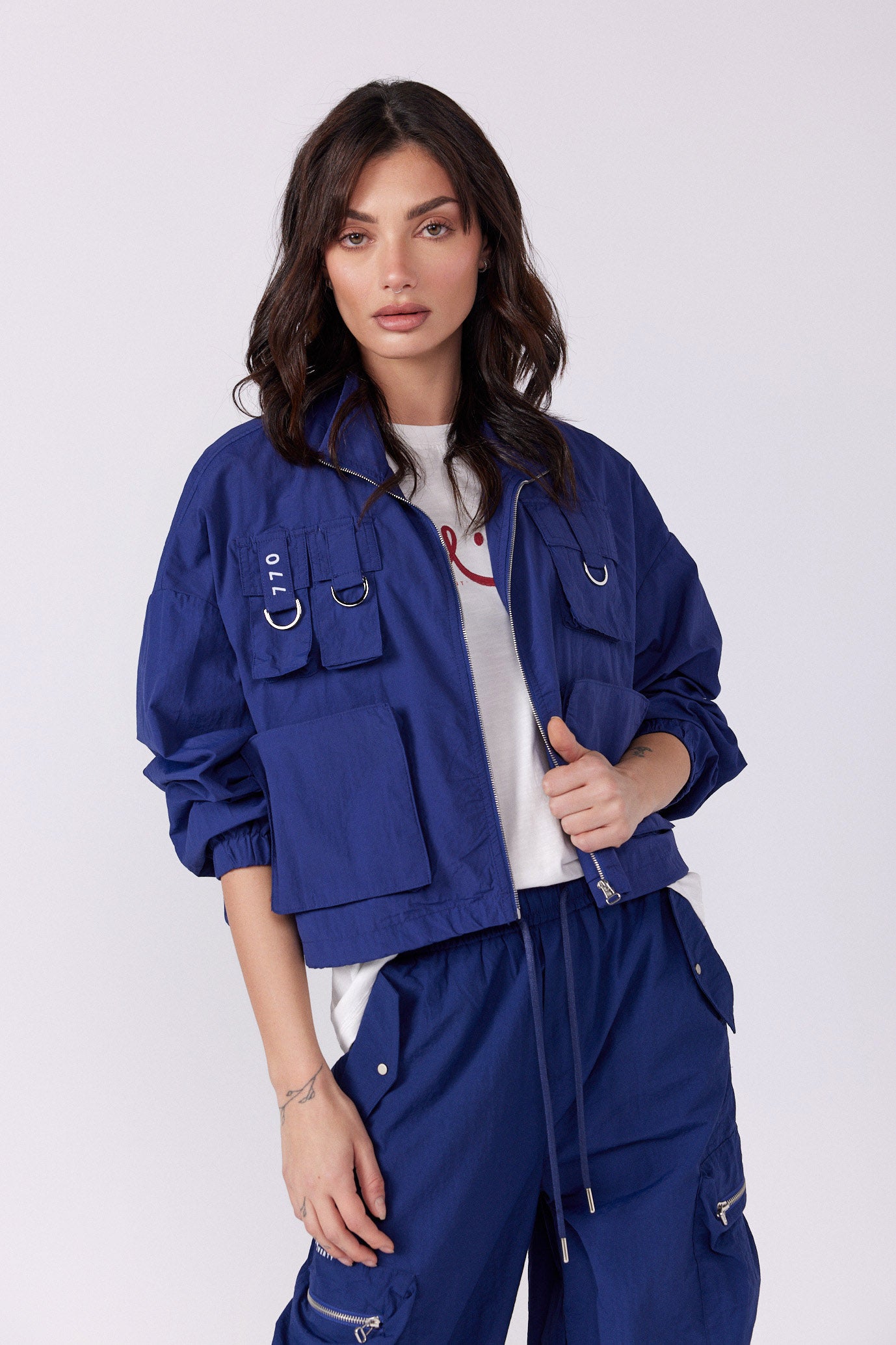 Nylon zipper jacket with combination pockets 770