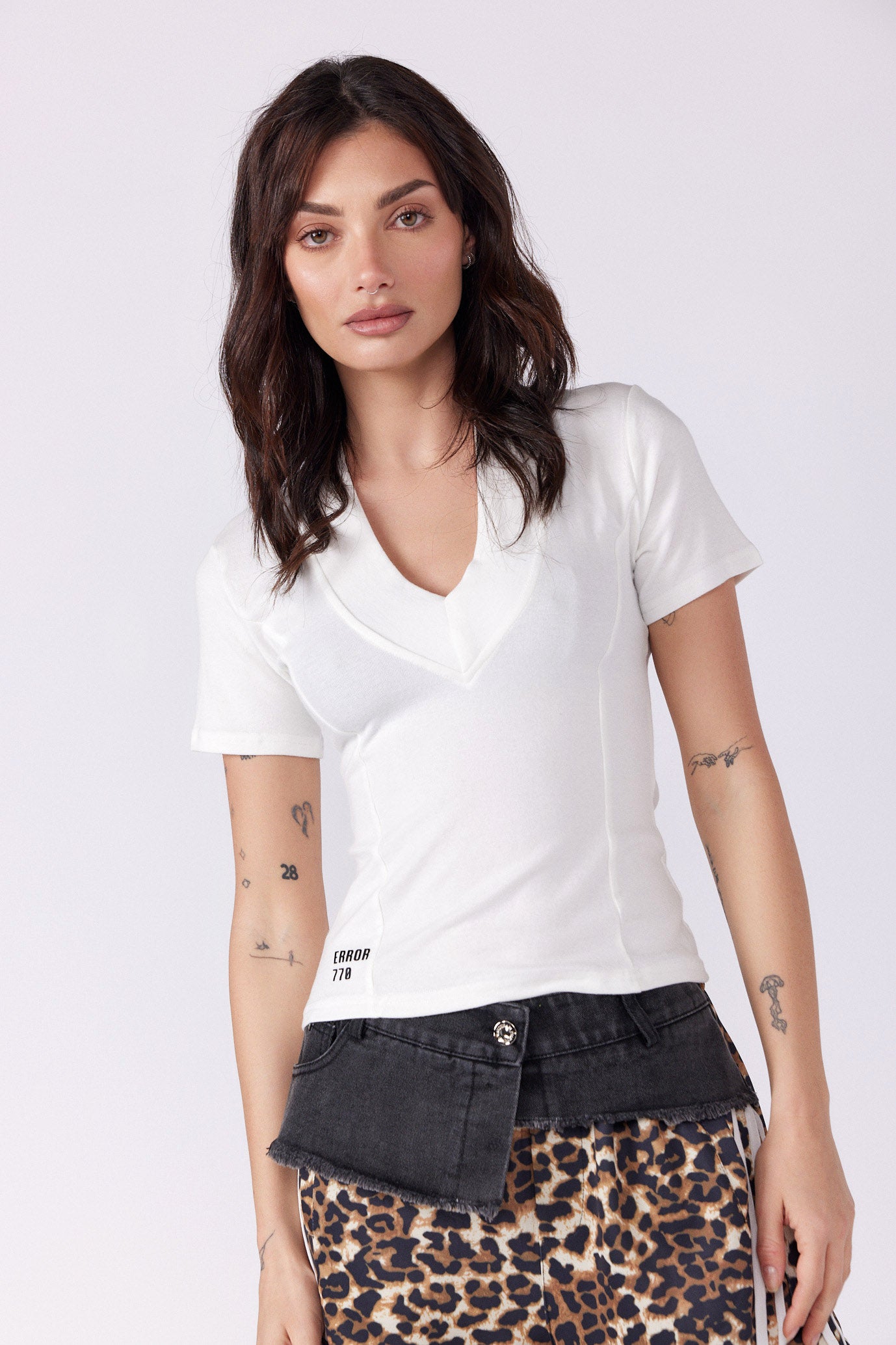 WARNING V-neck T-shirt