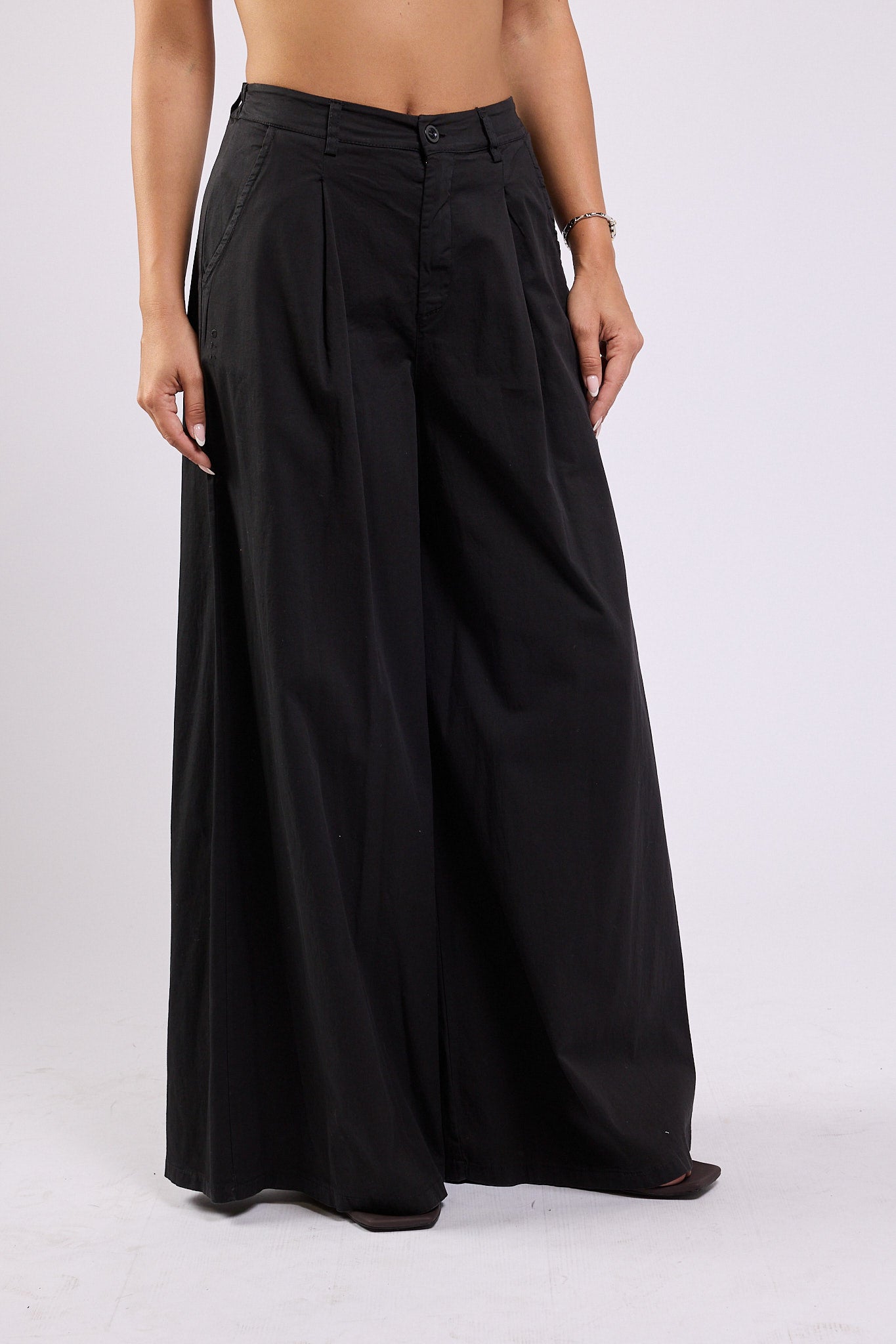 Cotton flared pants 770