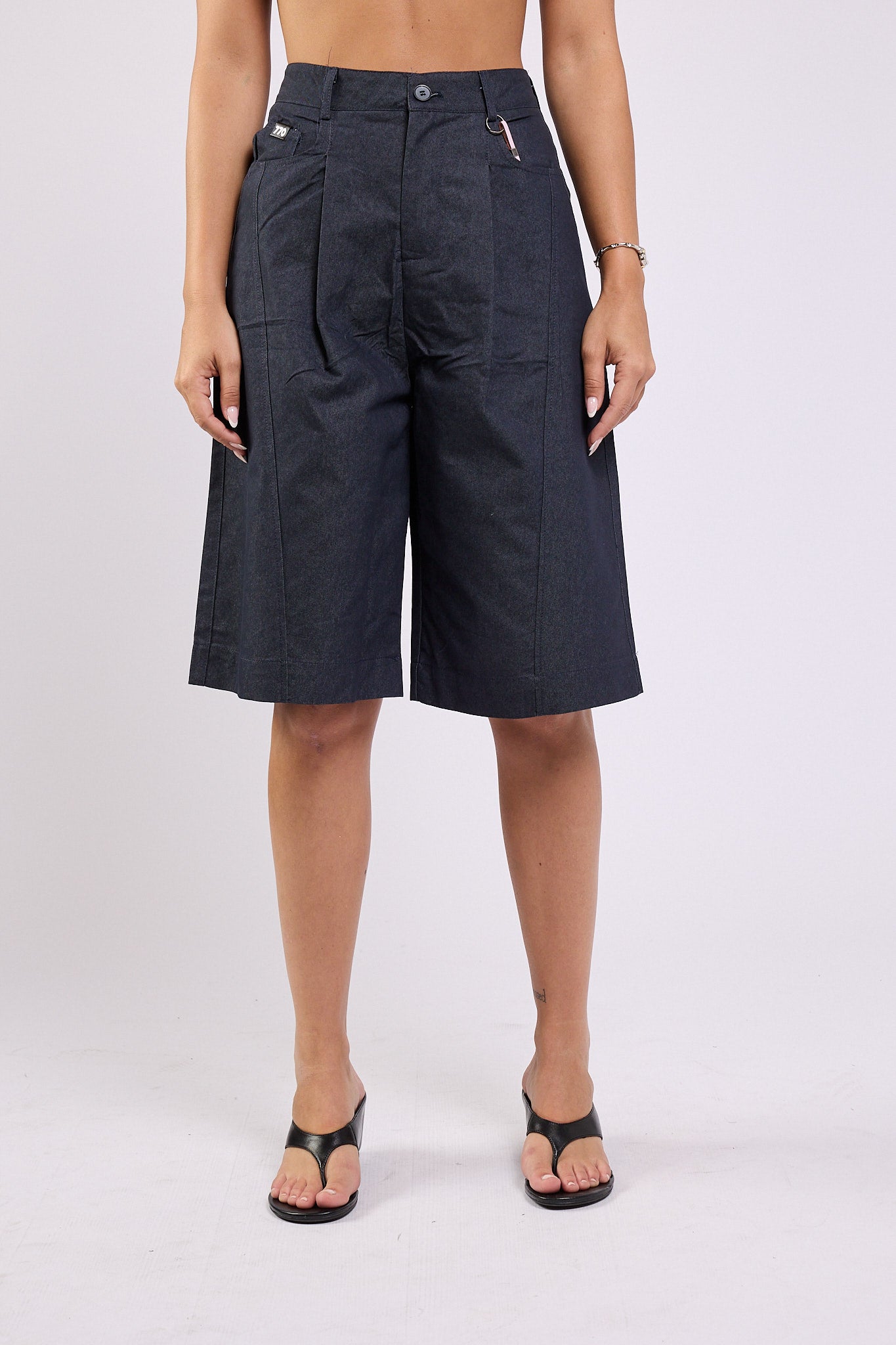 Bermuda shorts 770