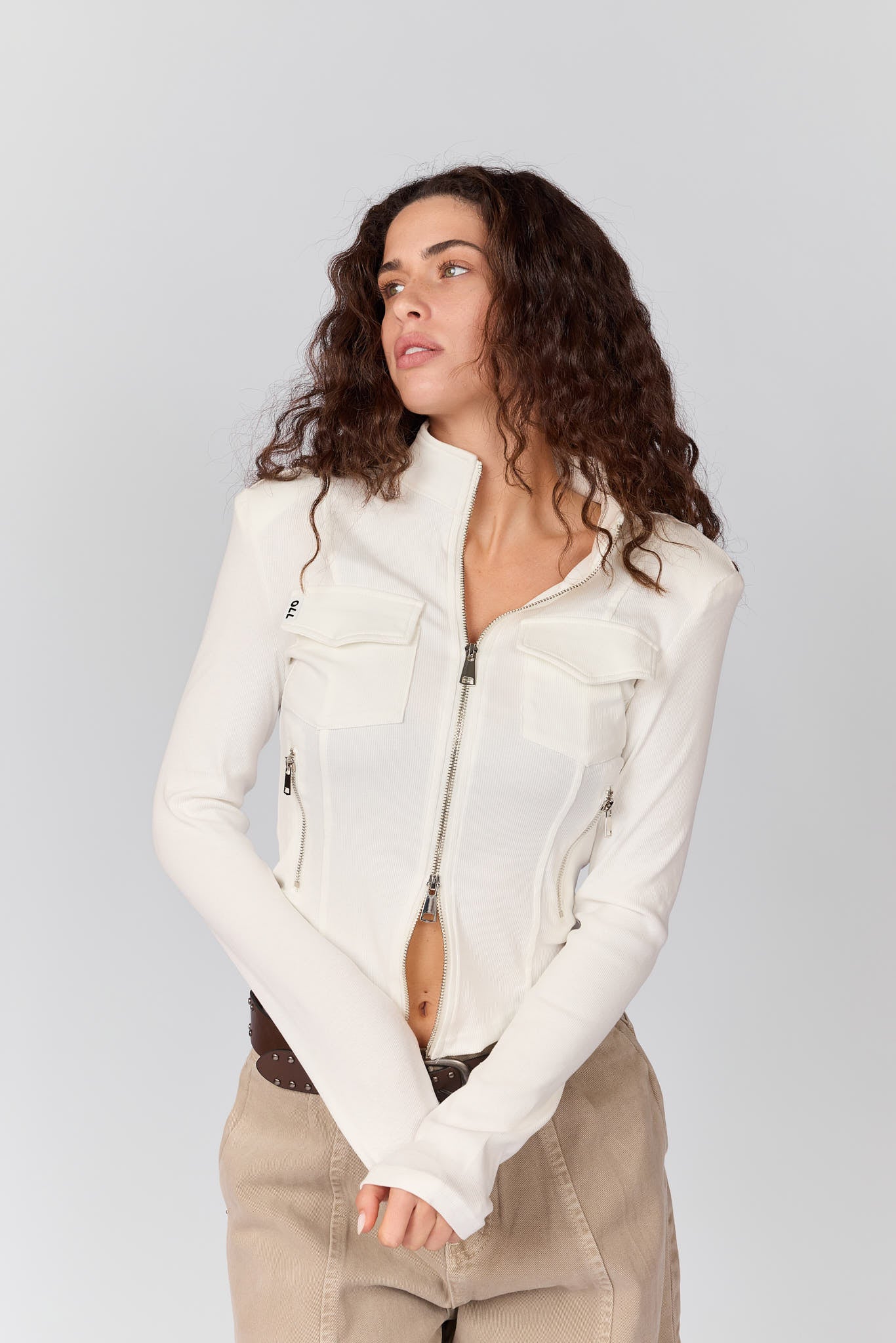 חולצת ריב רוכסנים