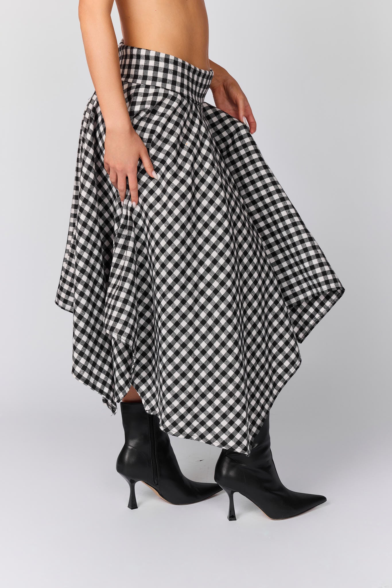 Asymmetrical plaid skirt – seven770