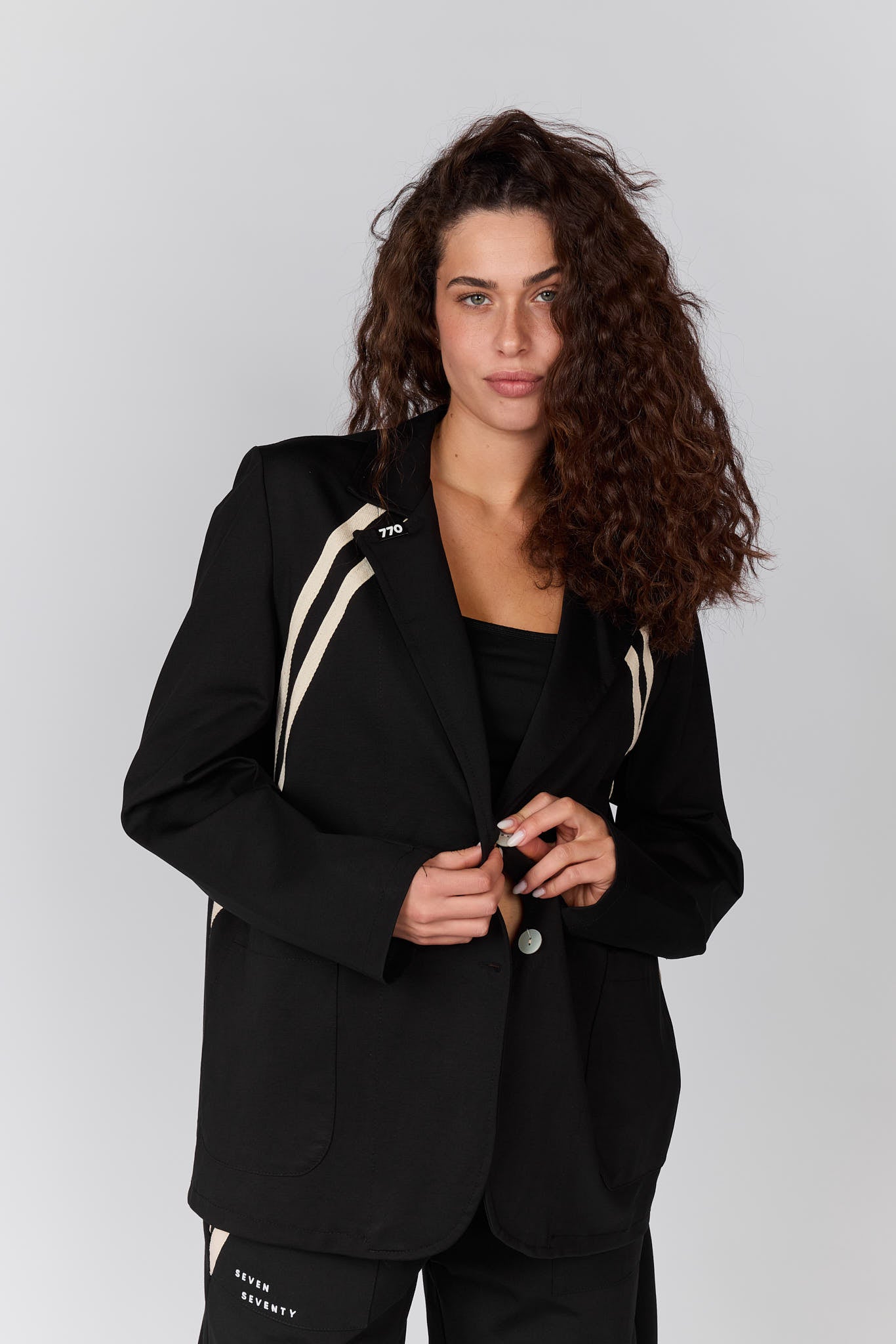 ג'קט ספורטיבי כיסים