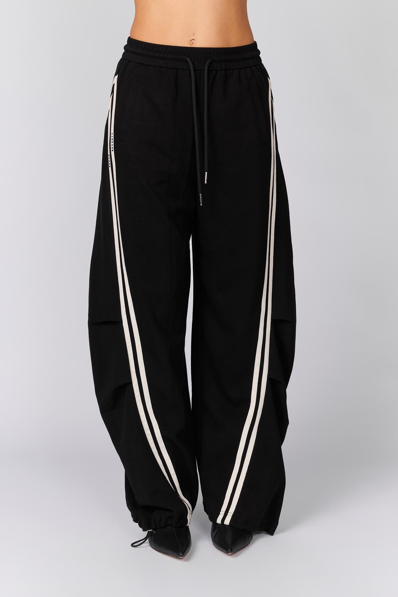 מכנסי פסי צד