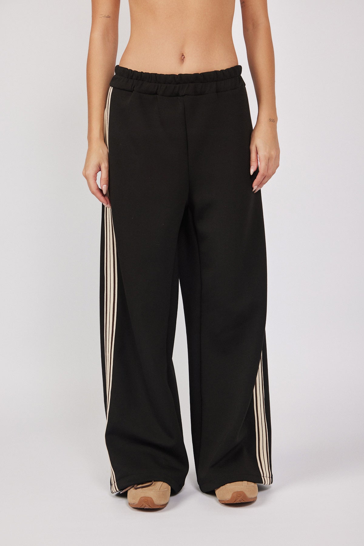 מכנסי פס צד ספורטיבי