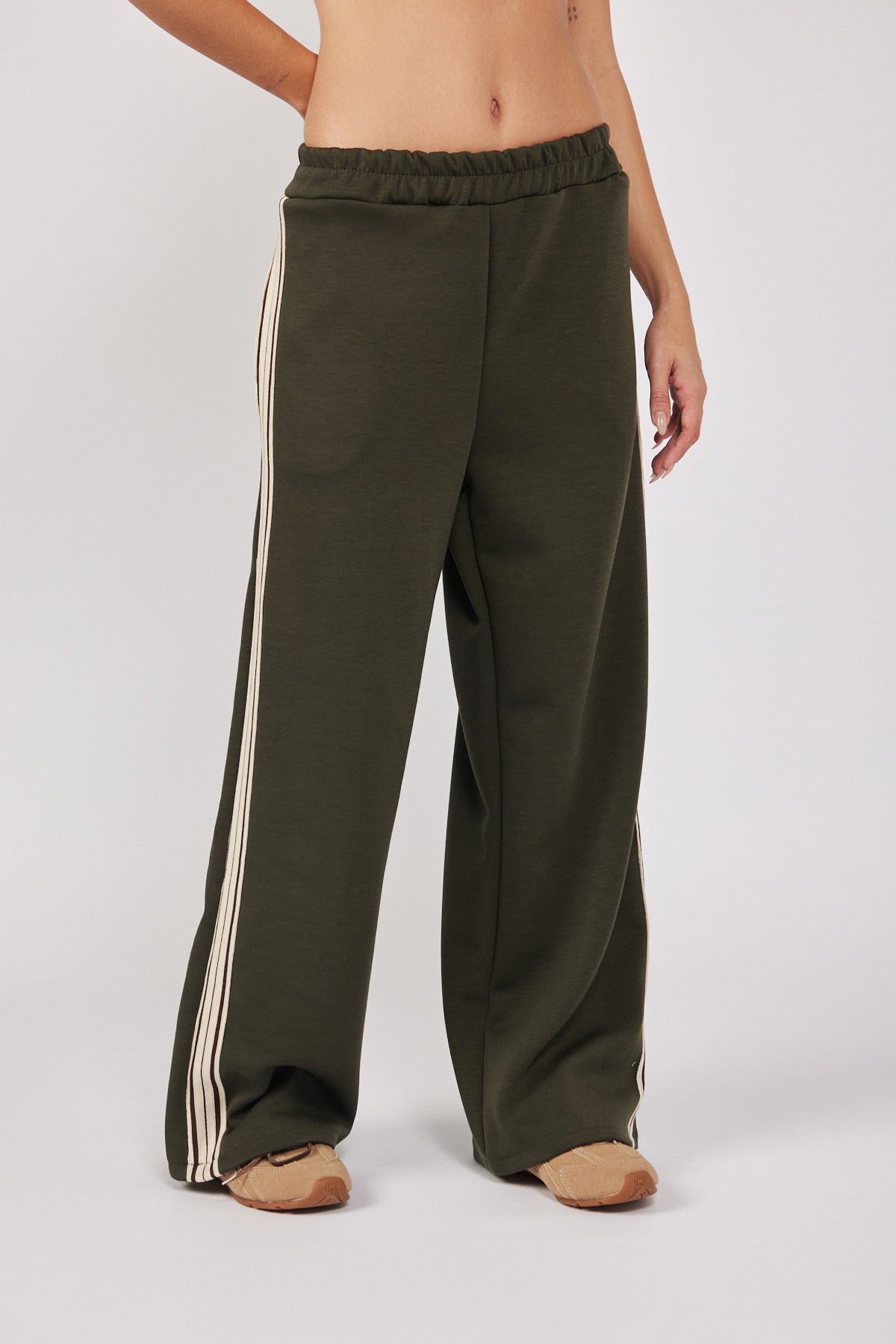 מכנסי פס צד ספורטיבי