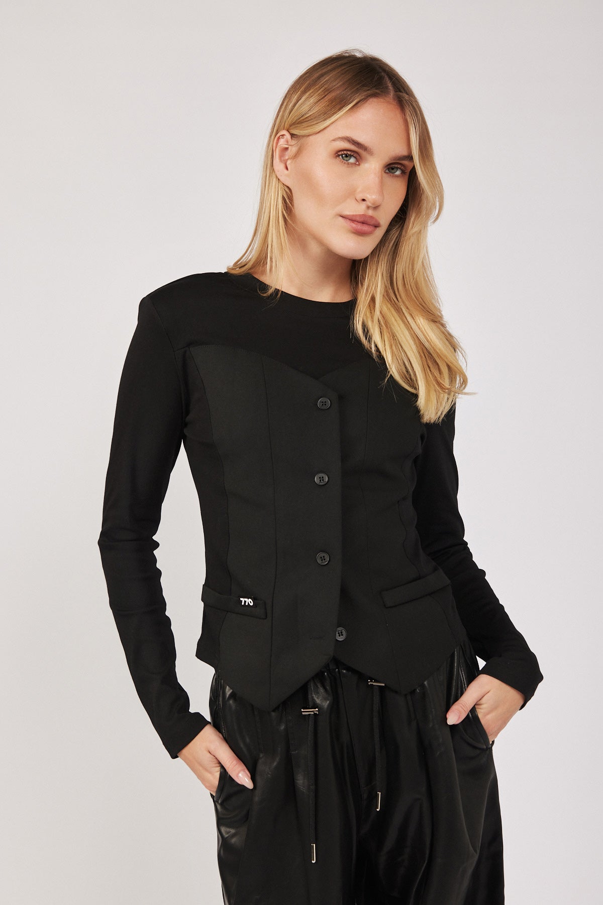 חולצה ארוכה דמוי מחוך מחוייט