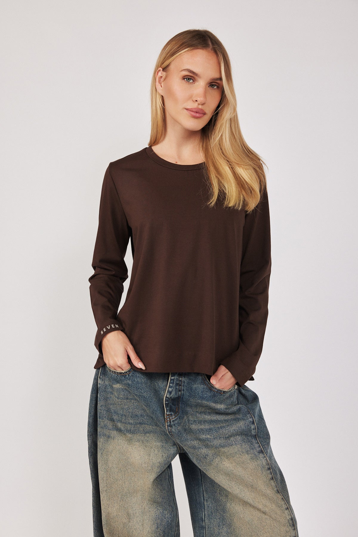 חולצה ארוכה בייסיק עגול