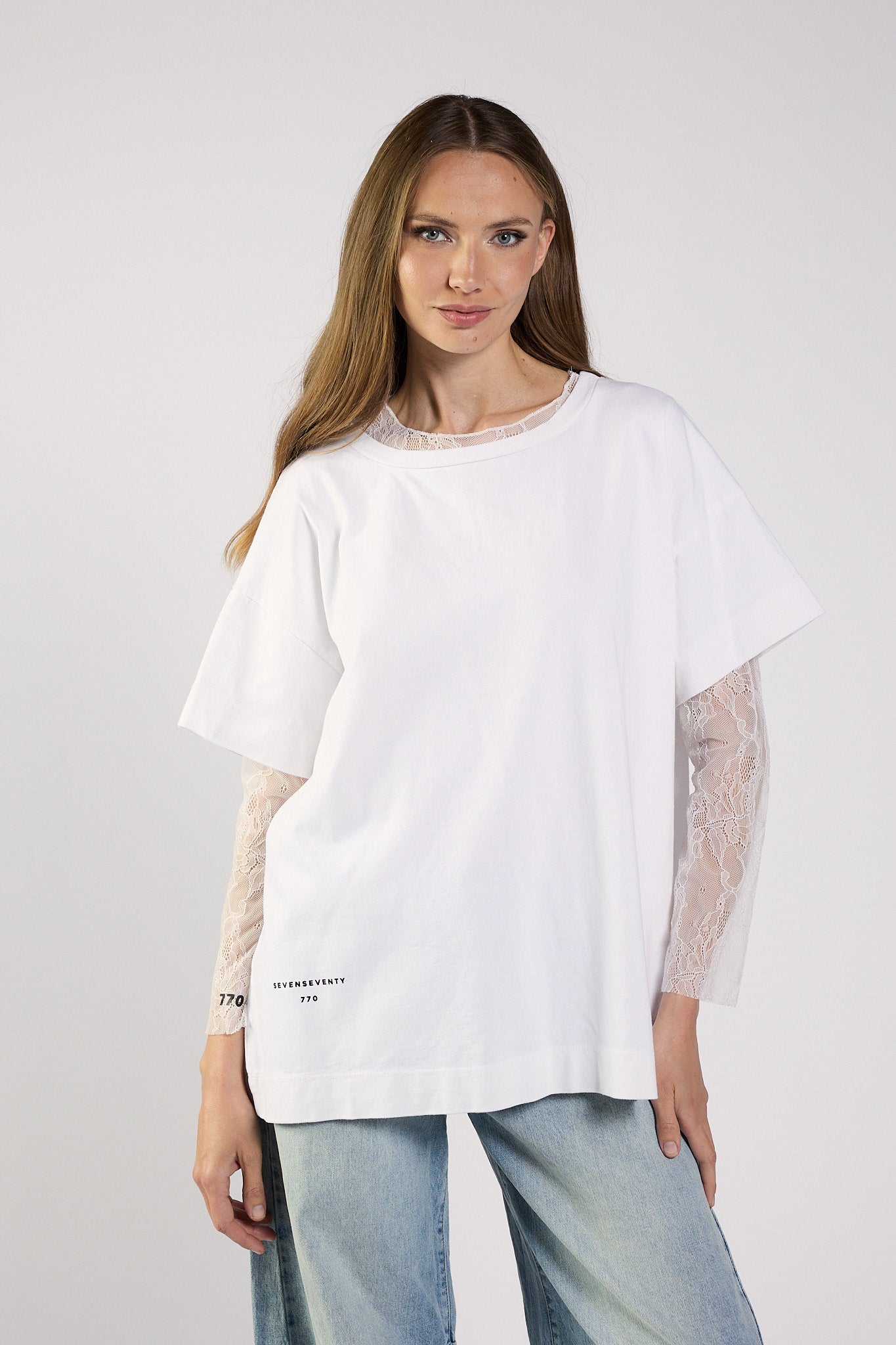 Oversized T-shirt 770