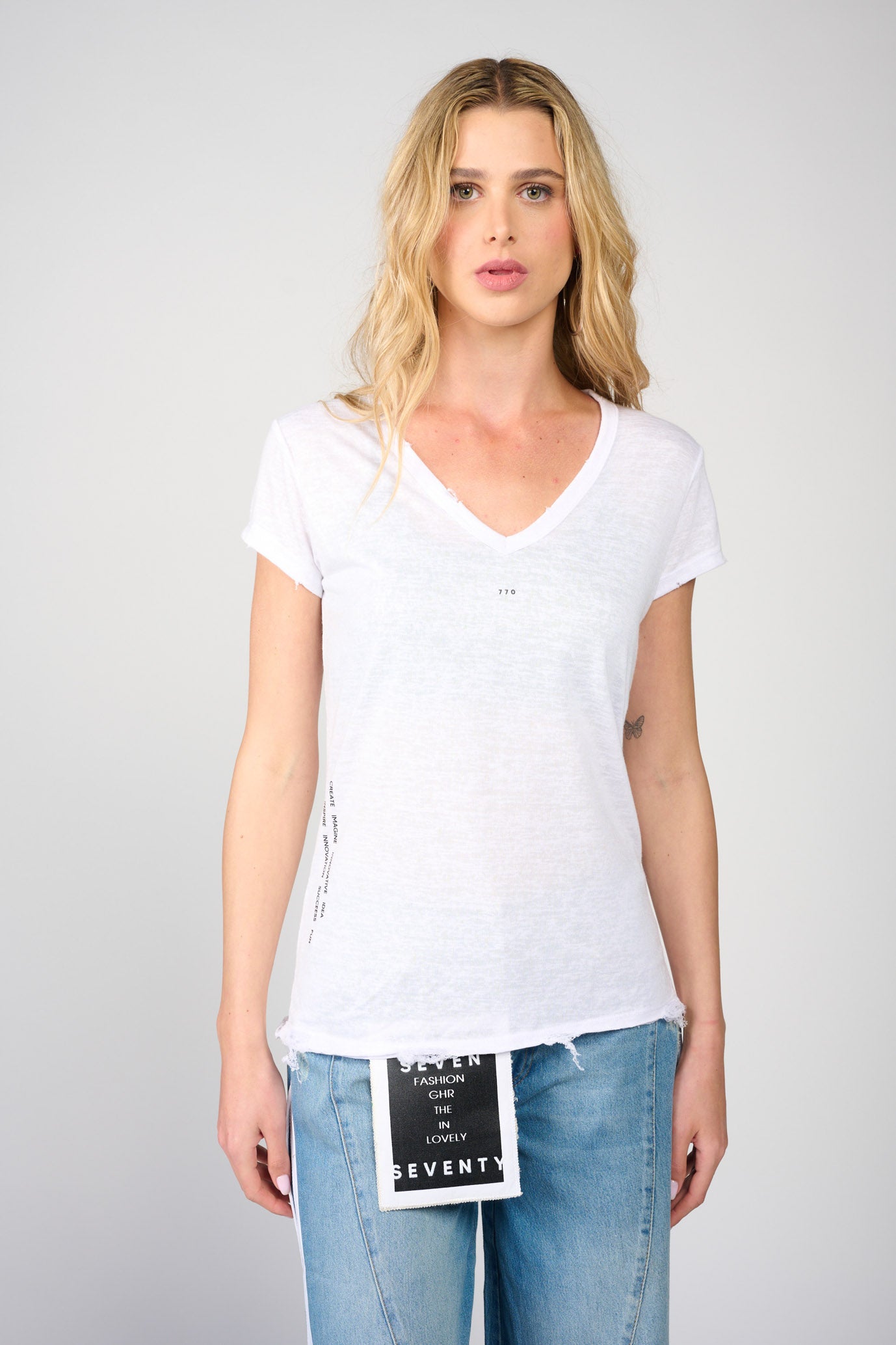 V-neck T-shirt with rips 770