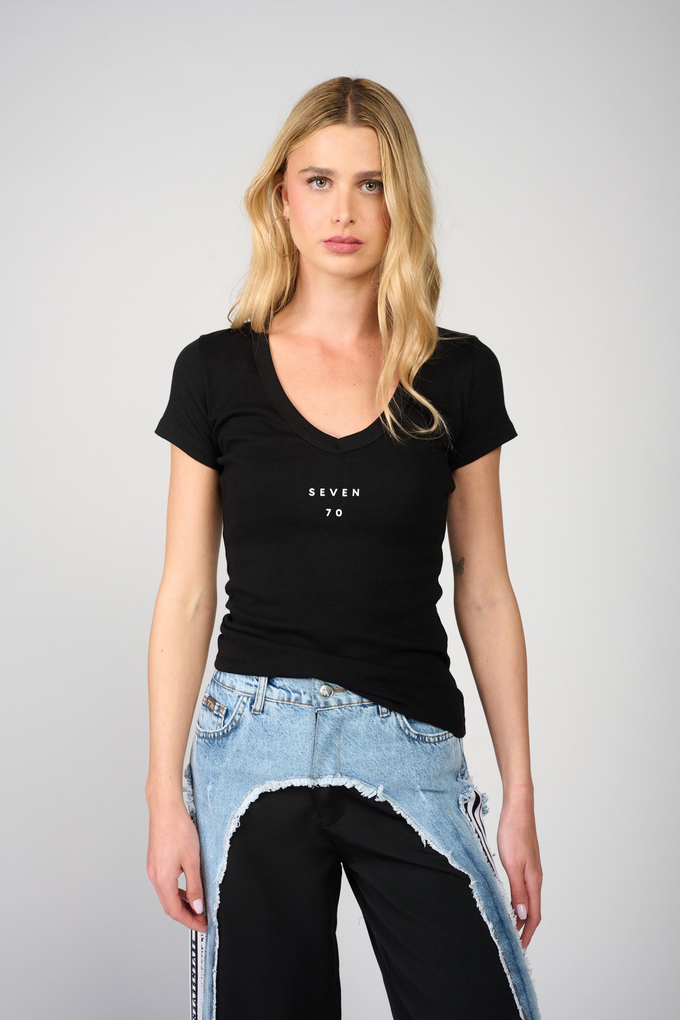 SEVEN70 wide V-neck T-shirt