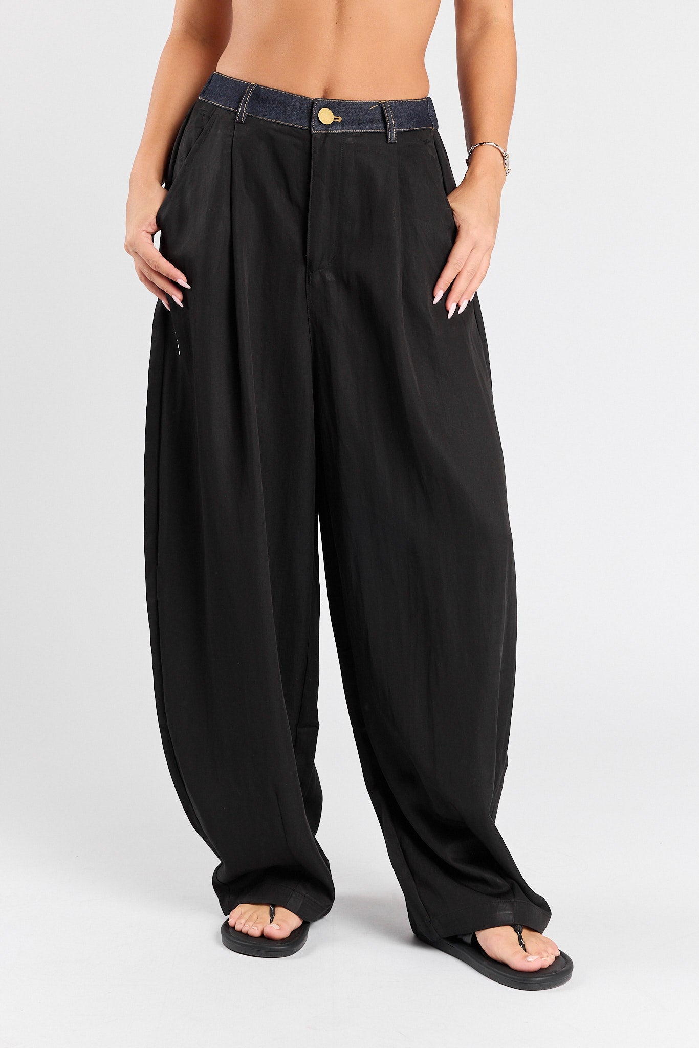 SEVEN combination balloon caps