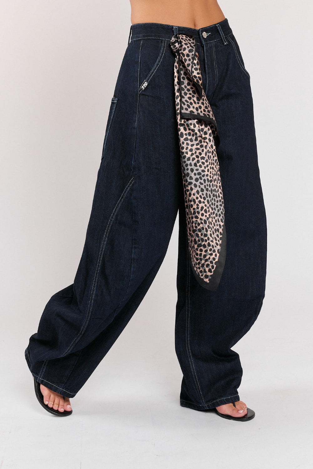 Balloon Stitching Jeans 770