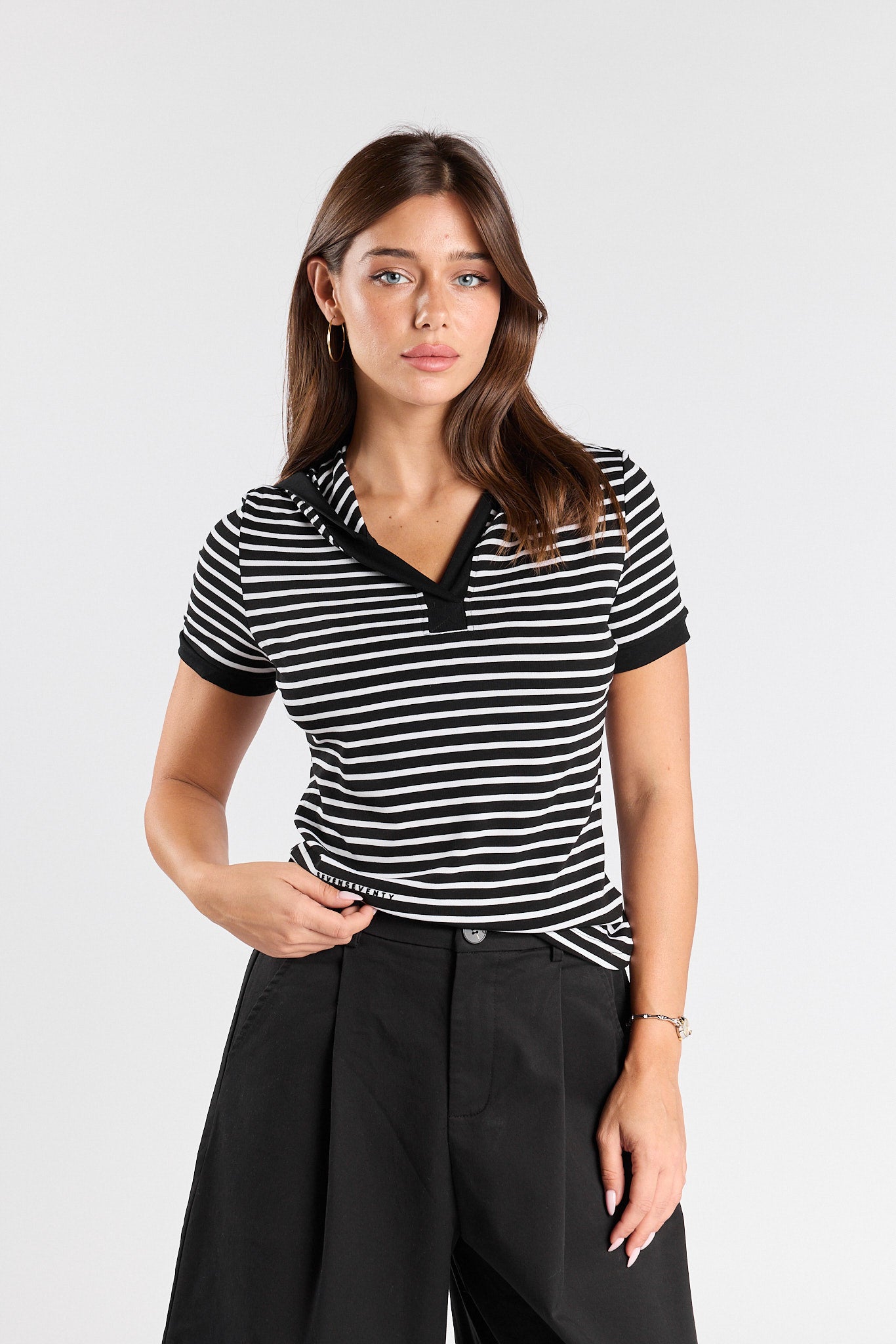 Short striped hoodie