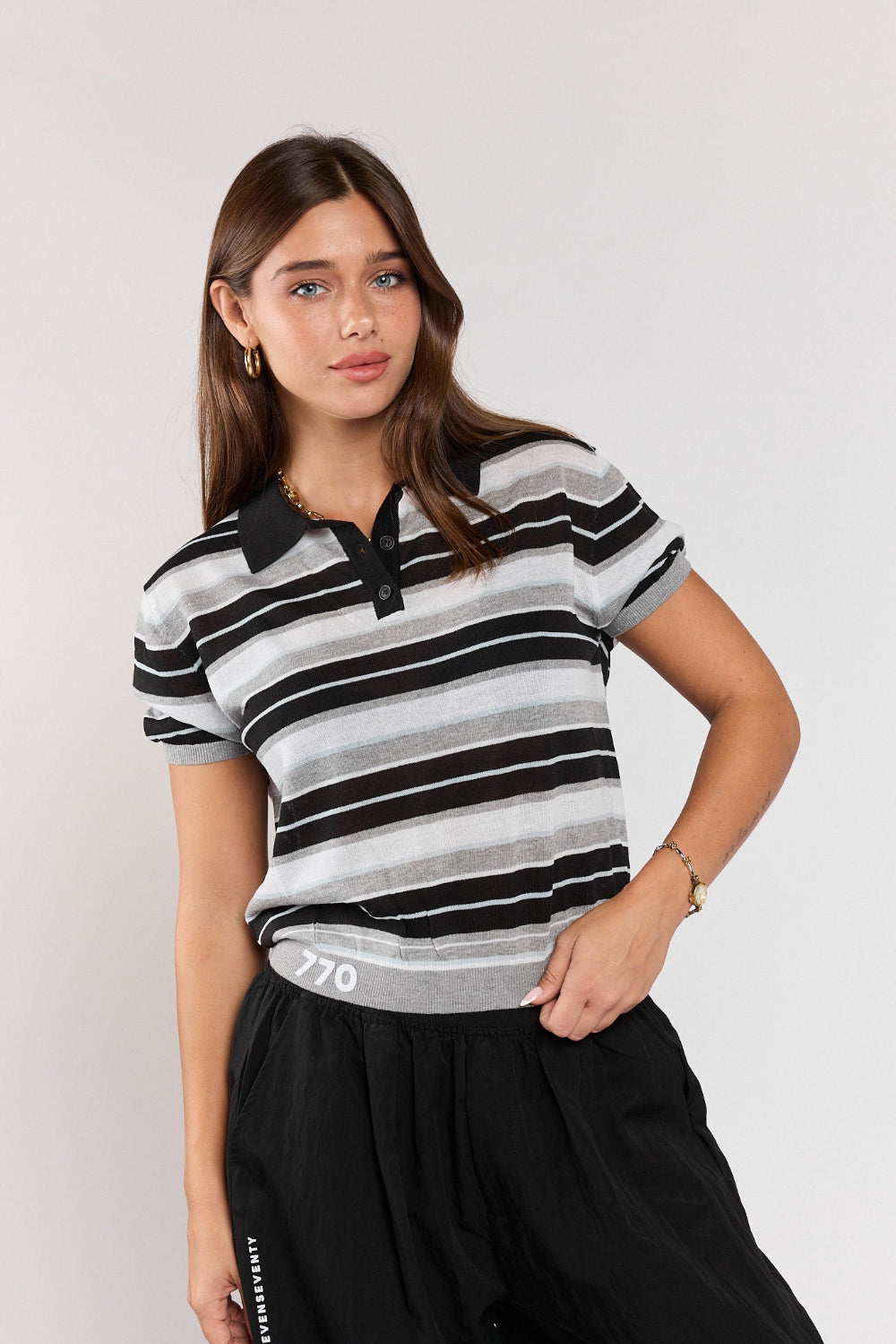 Striped thin knit polo shirt 770