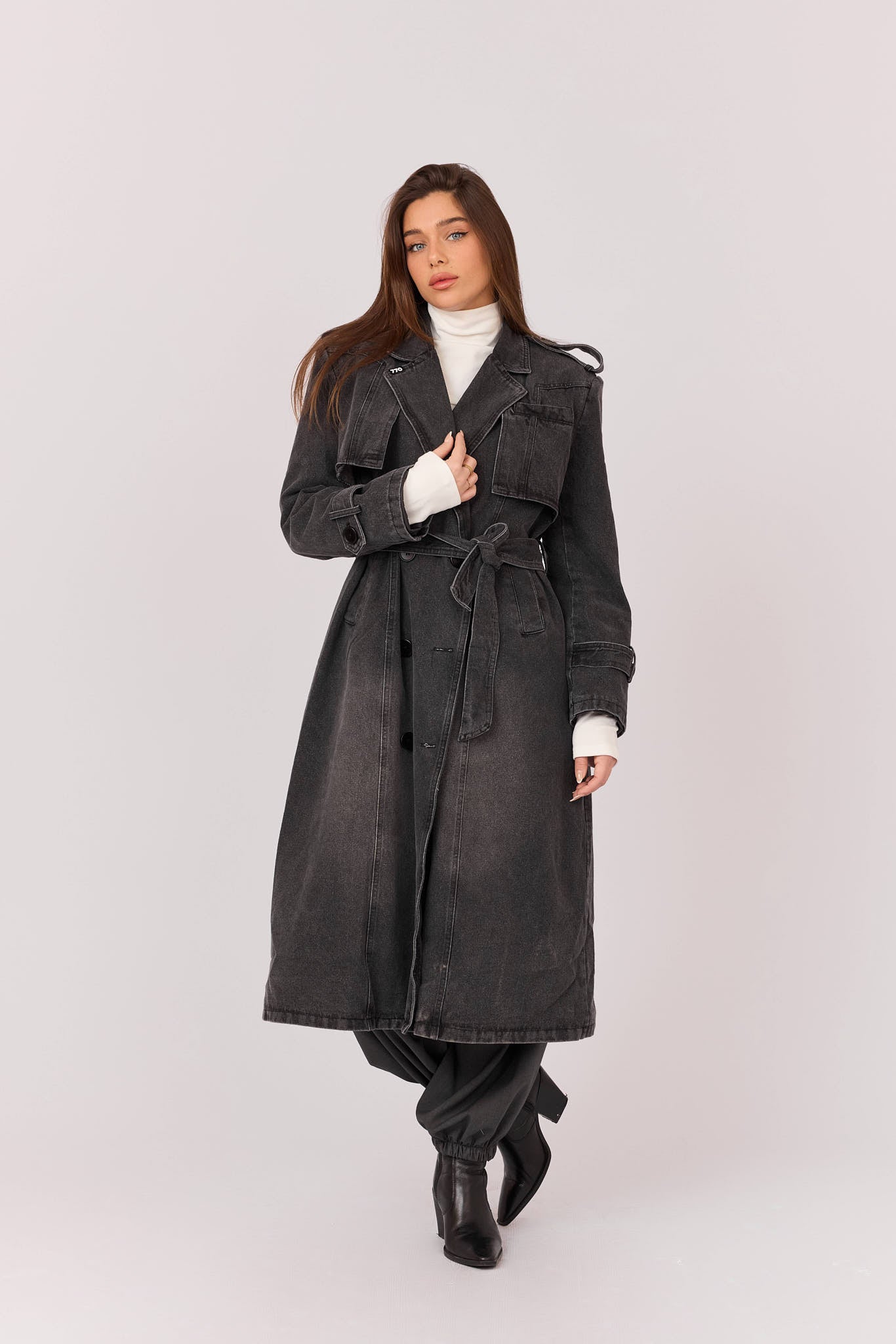 טרנץ׳ ג'ינס