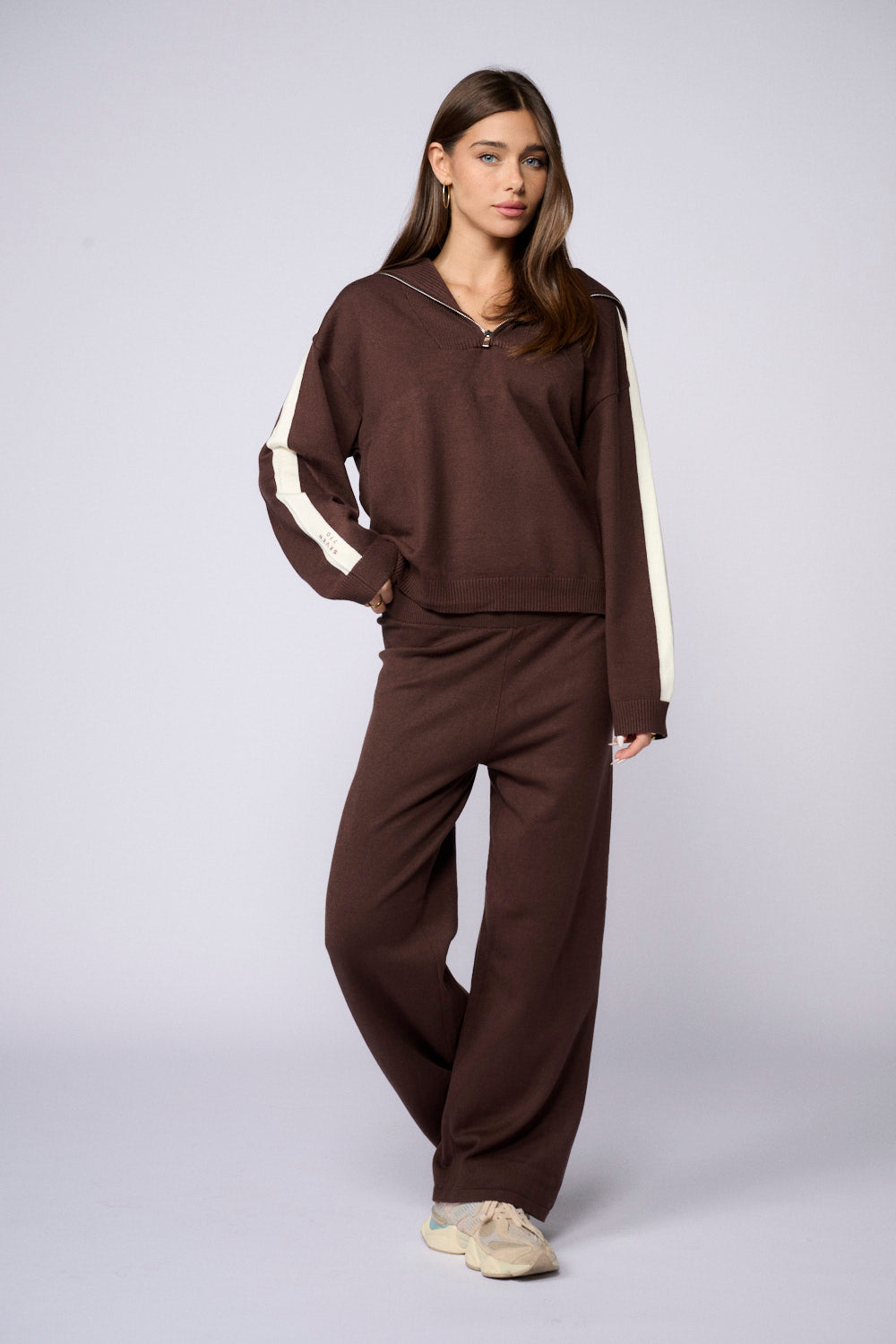 חליפת סריג ריב