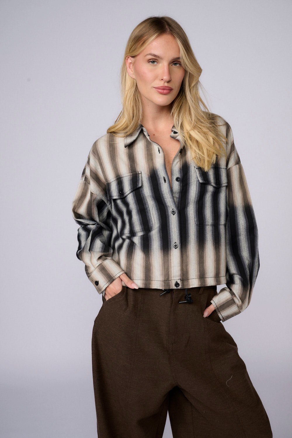 חולצה מכופתרת פסים גוונים