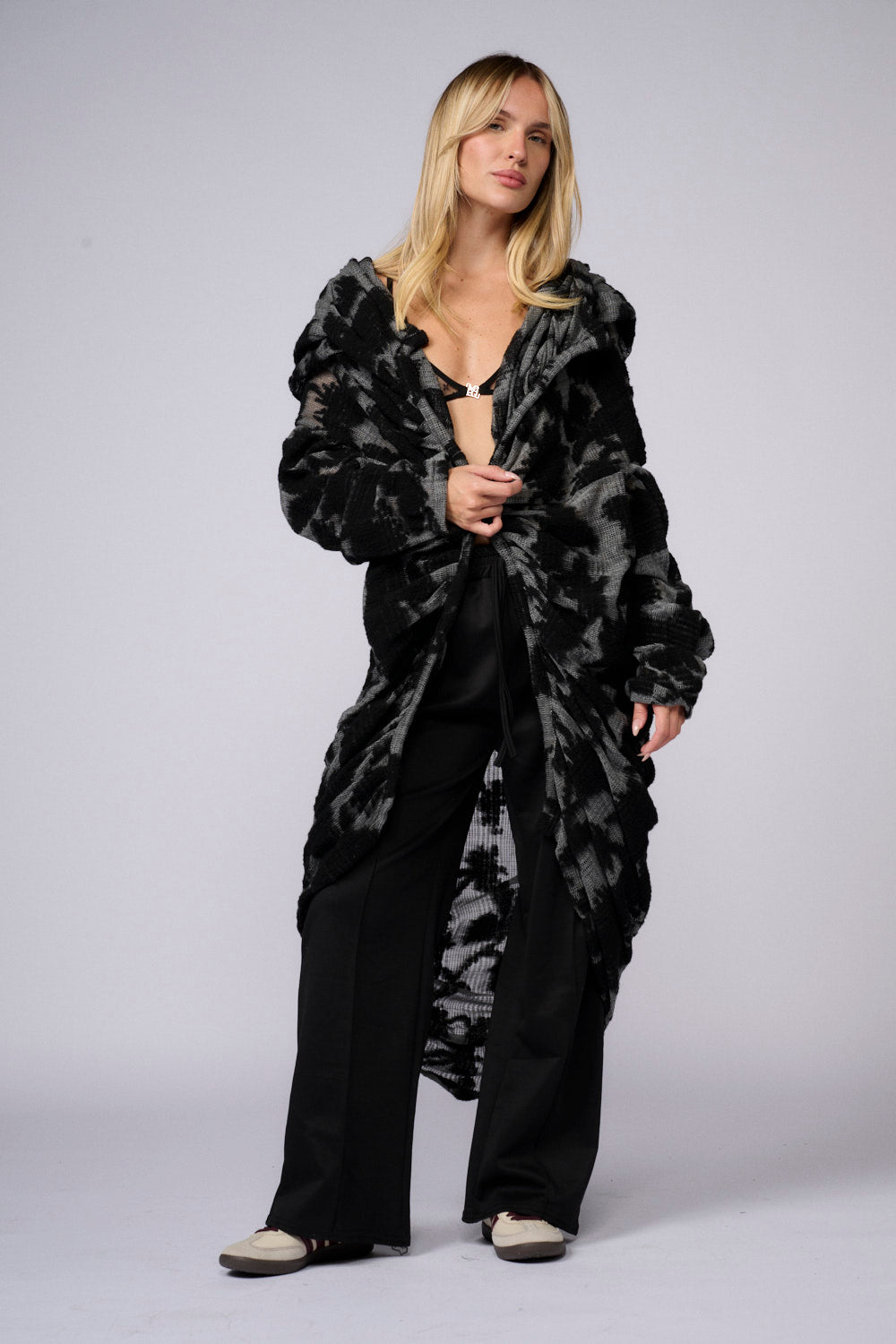 ג'קט ארוך כיווץ