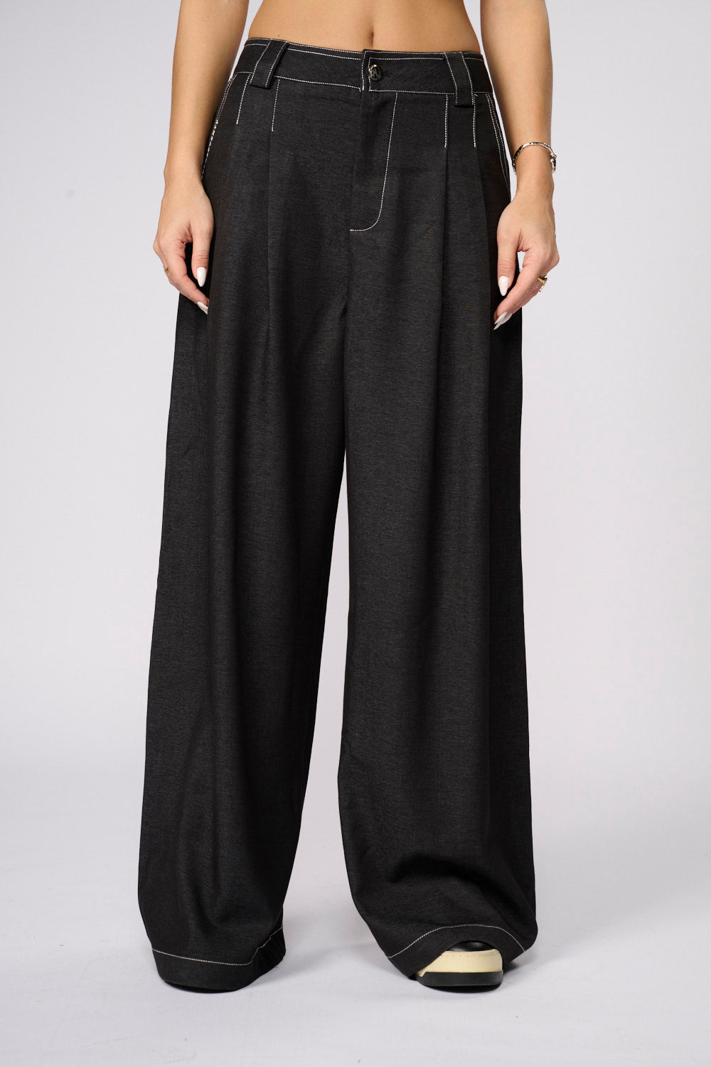 מכנסי פנסים רחב