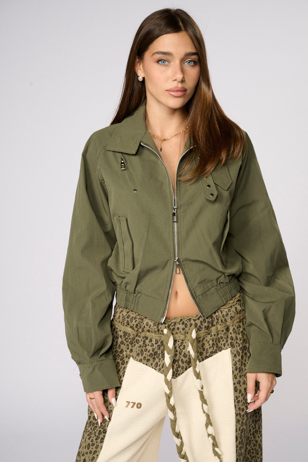 ג'קט בשילוב חגורה