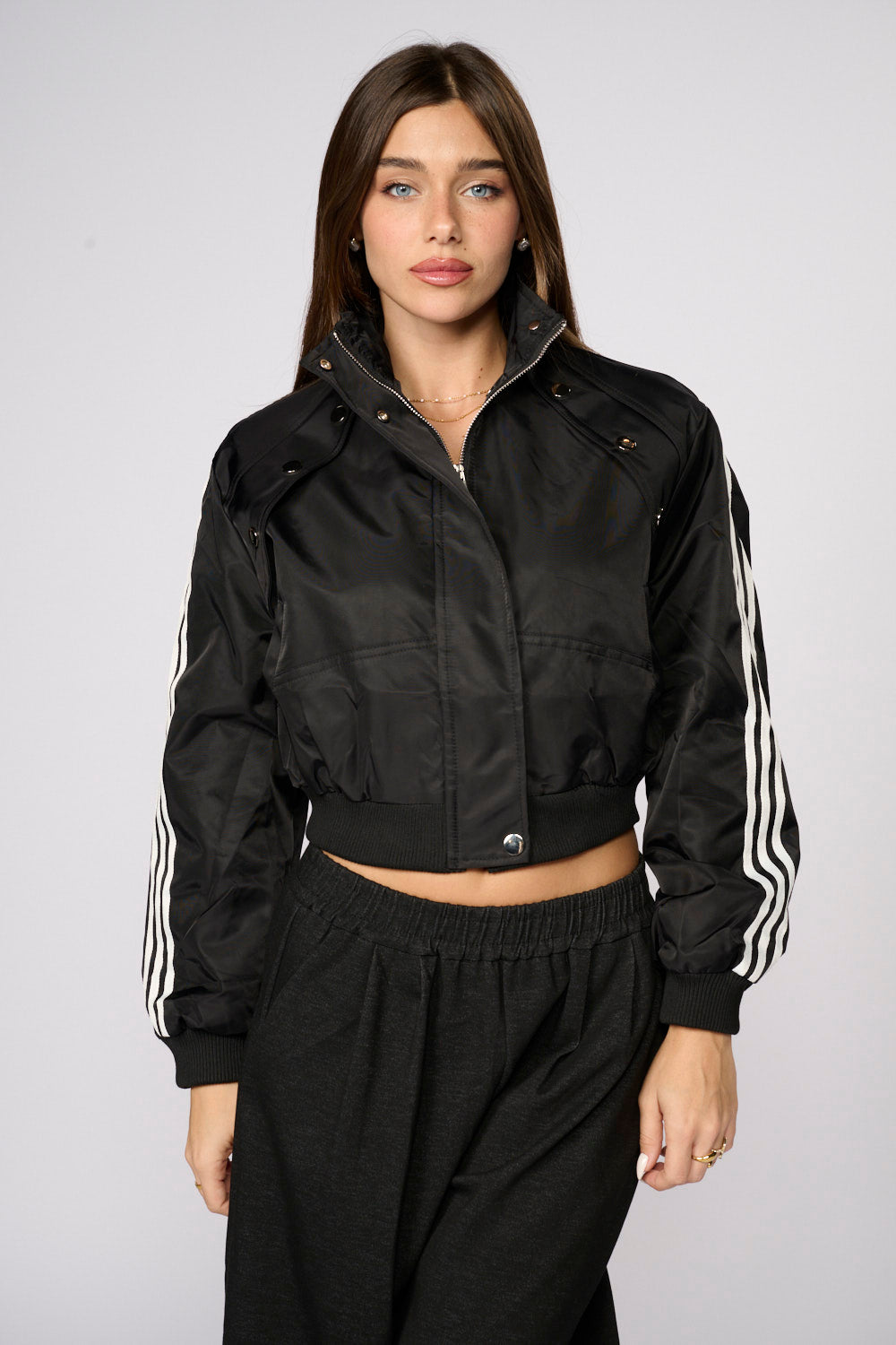 ג'קט ניילון ספורטיבי LOVE