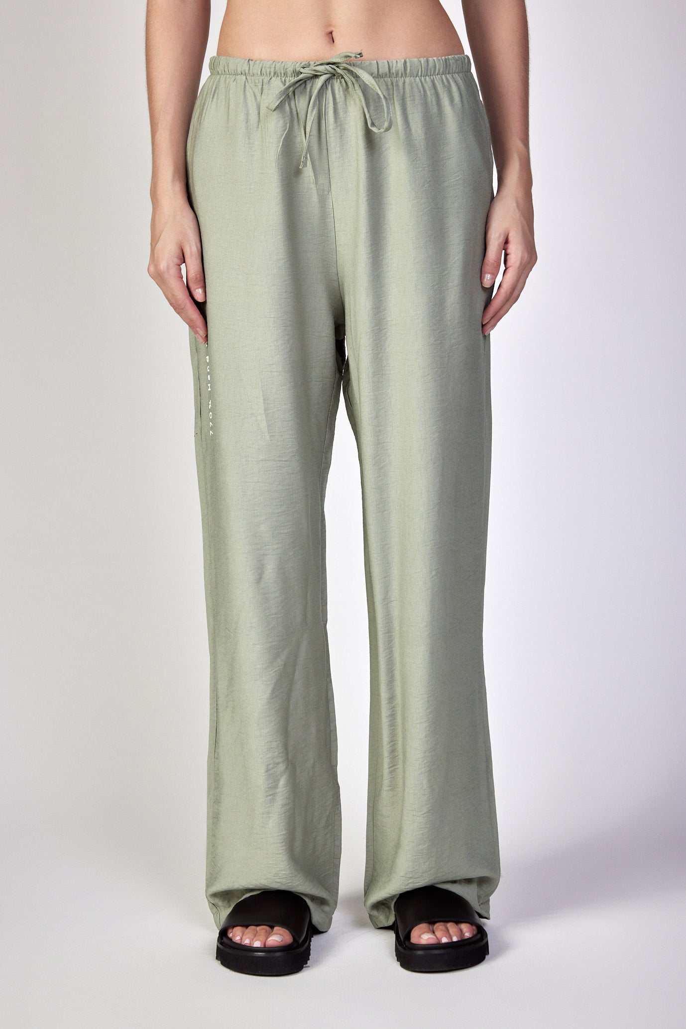 Viscose pants expand 770%