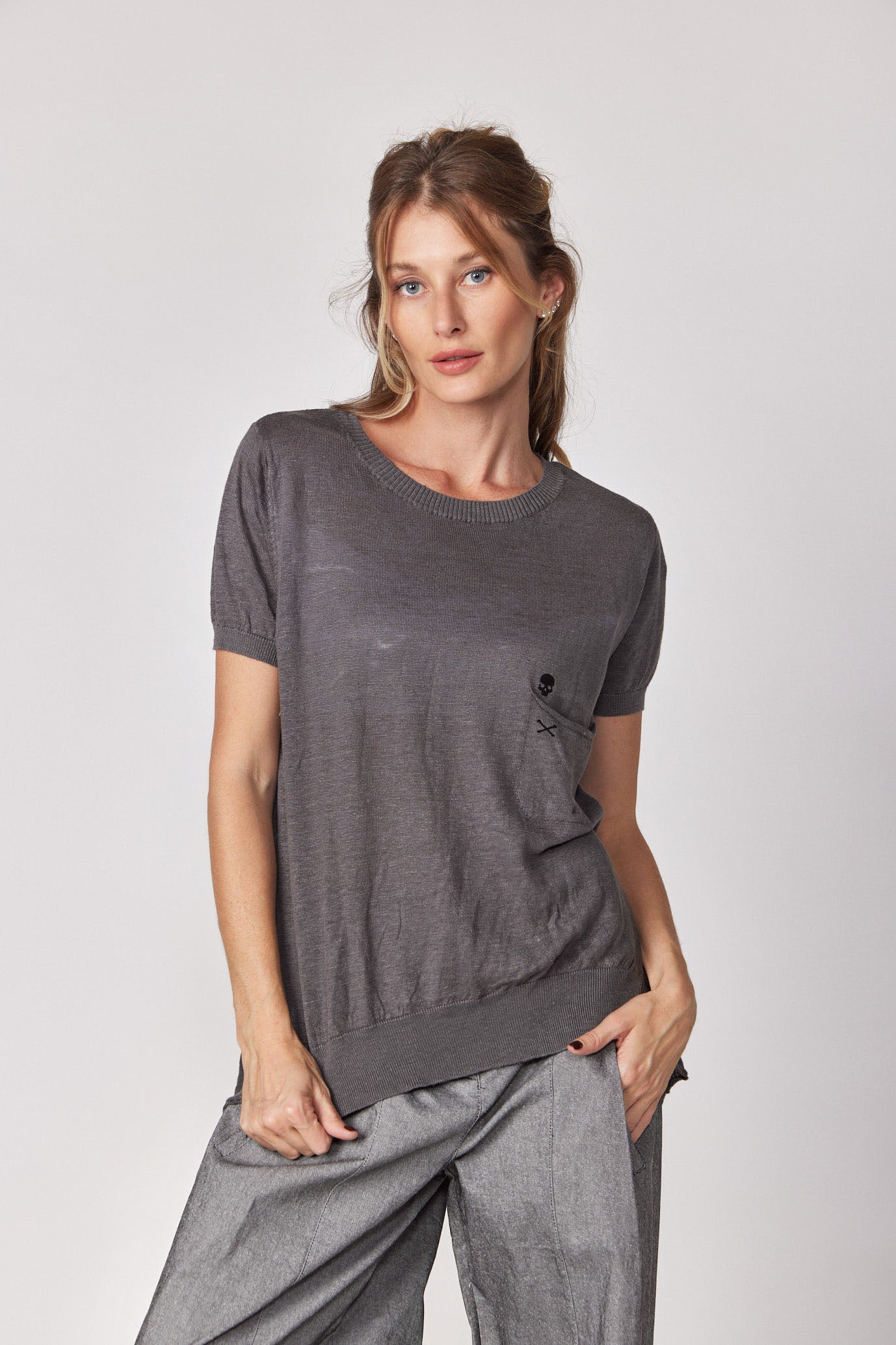 SKULL thin knit shirt