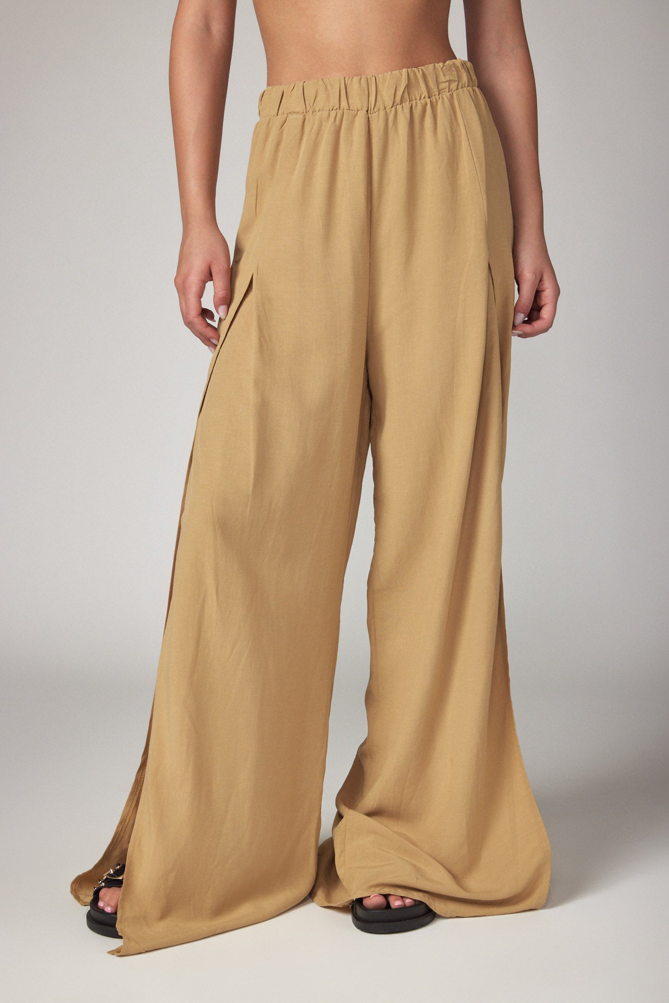 I'M Side-Slit Flared Pants