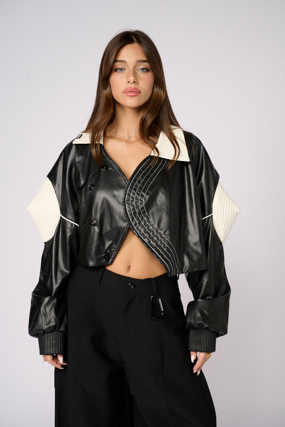 ג'קט דמוי עור