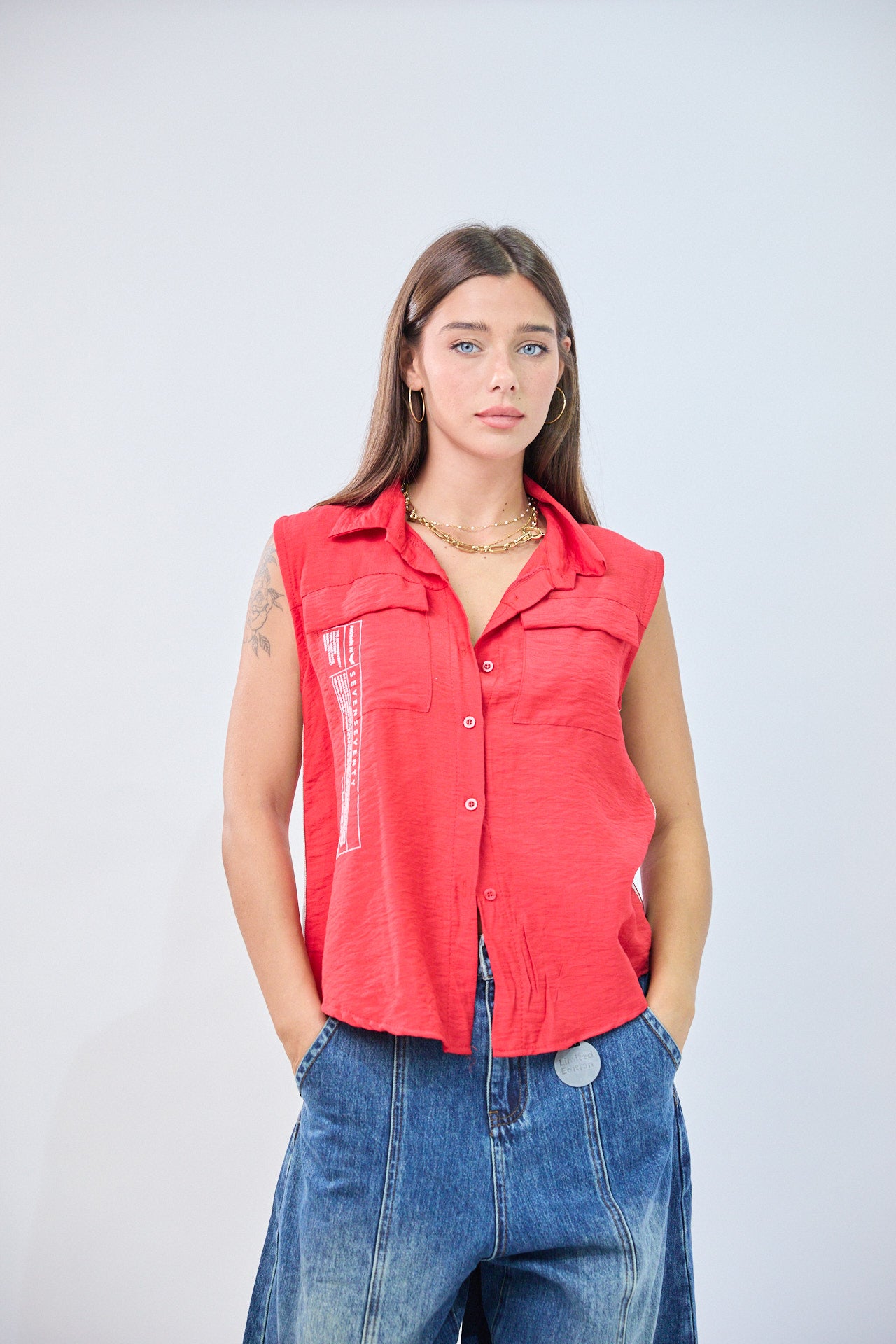 LIMITED Sleeveless Button-Down Shirt