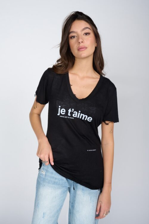חולצת טי מפתח וי קרעים JE T'AIME