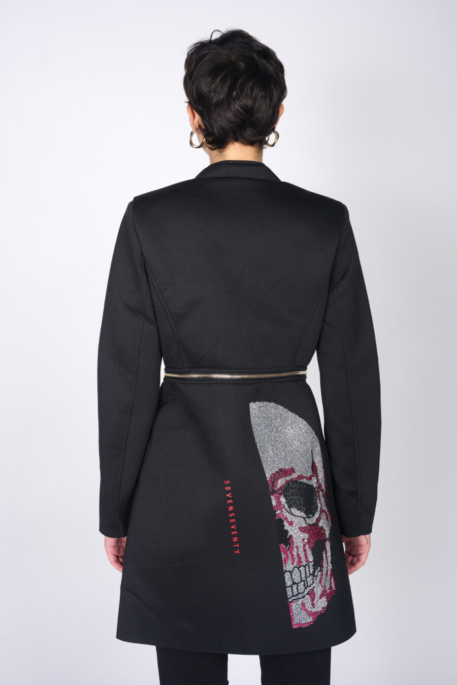 770 LOOKBOOK 6136573