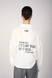 770 LOOKBOOK 7-137232