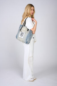 770 LOOKBOOK 9-158673