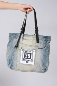 770 LOOKBOOK 9-158676