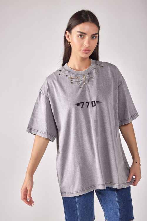 חולצת T ווש רחבה סיכות SEVEN