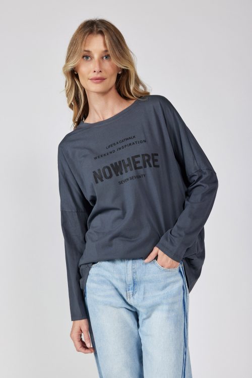 חולצת טריקו בגזרת עטלף NOWHERE