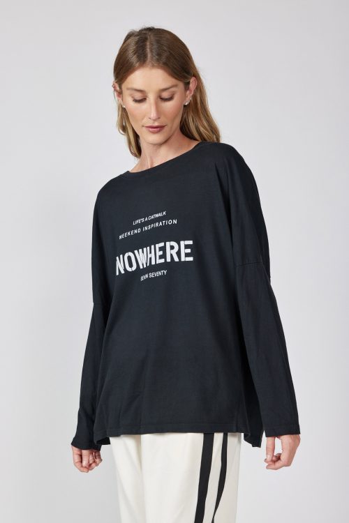 חולצת טריקו בגזרת עטלף NOWHERE