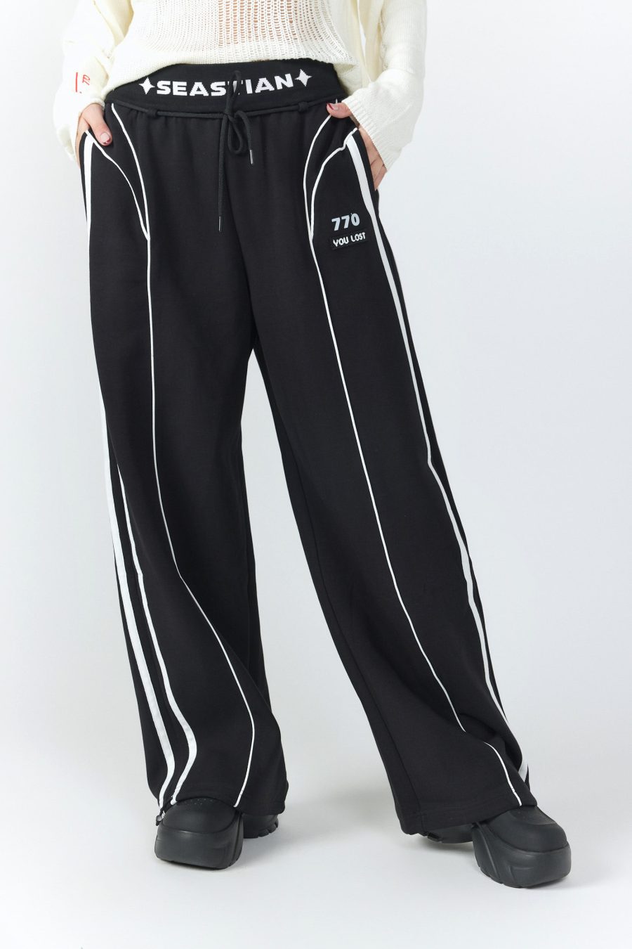 770SevenSeventy0013 6
