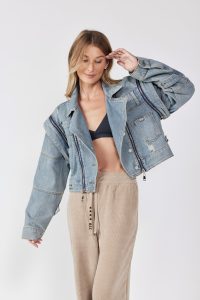 Untitled Catalog3119