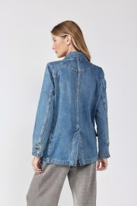 Untitled Catalog3158