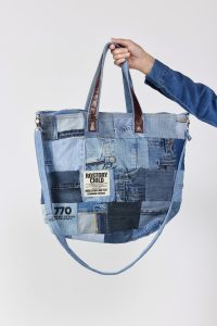 Untitled Catalog3252