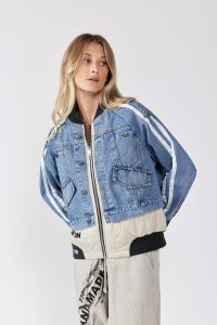 Untitled Catalog3268